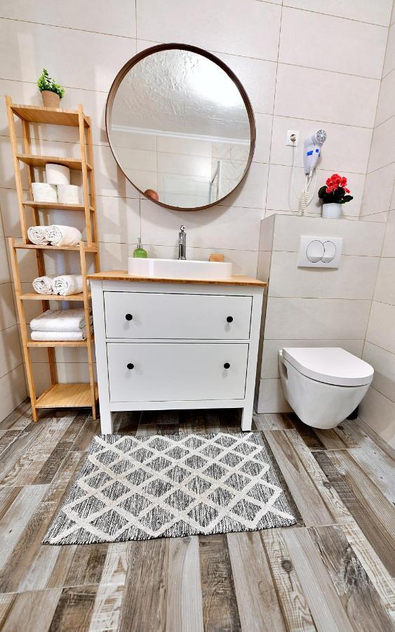 רקוביצה Apartments Green Park מראה חיצוני תמונה