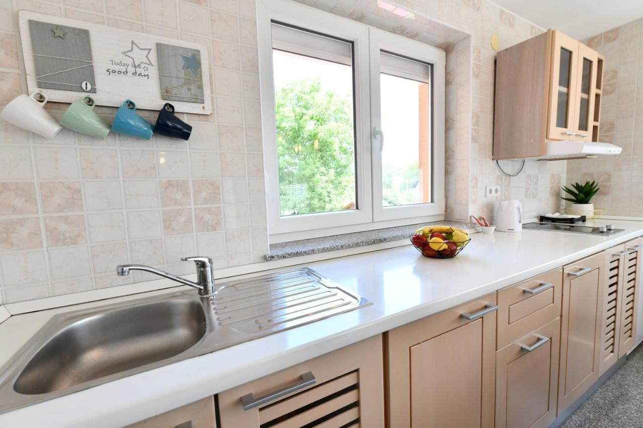 רקוביצה Apartments Green Park מראה חיצוני תמונה